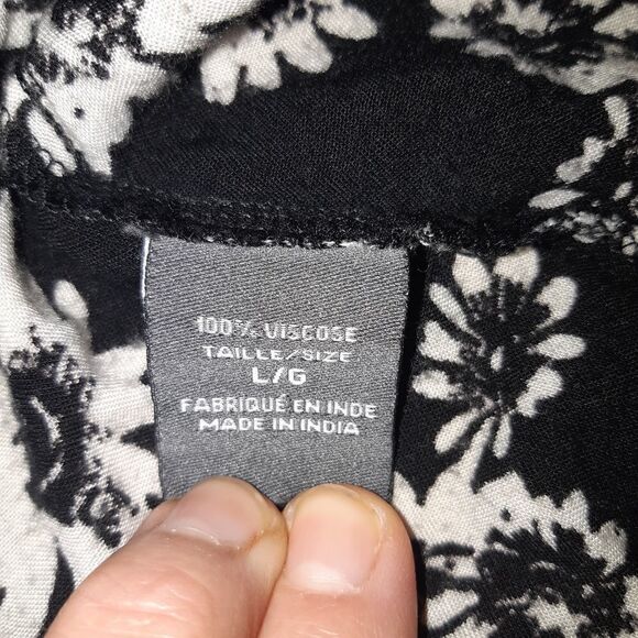 Womans Floral Suzy Shier Dress with Coller - Picture 8 of 9